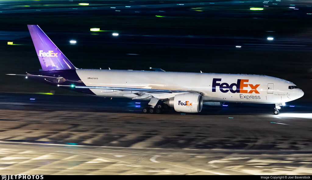 "FedEx aircraft ready for departure"